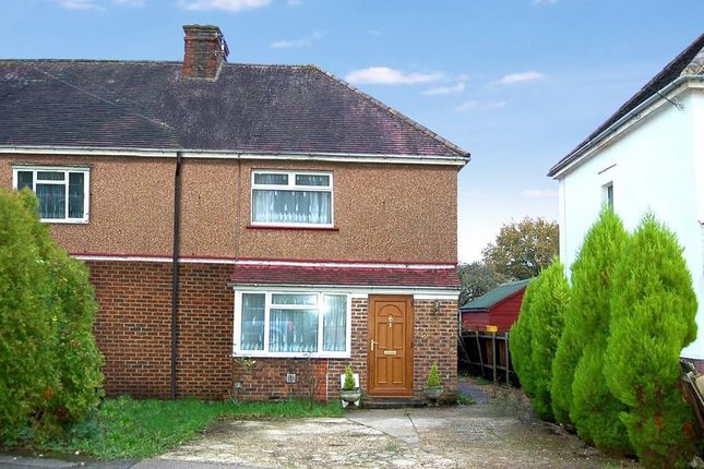 Thumbnail Semi-detached house to rent in Victoria Close, Burgess Hill