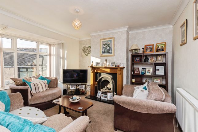 12, Jer Grove, Bradford photo 4