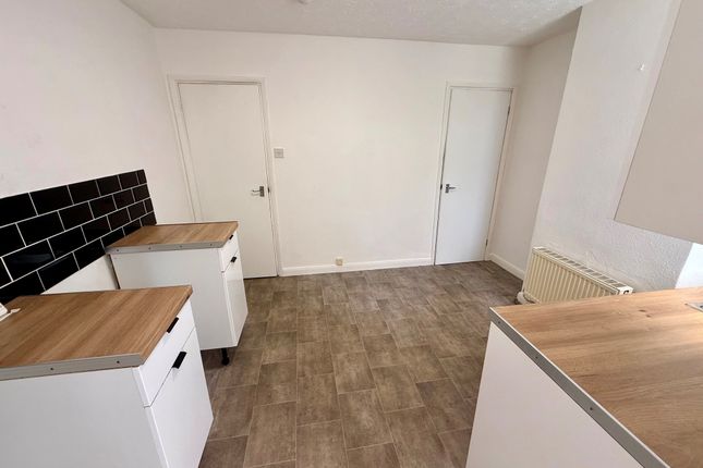 54, Trafalgar Road East, Great Yarmouth photo 3