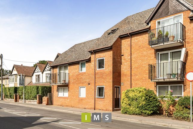 29a Westholm Court, Bicester photo 2
