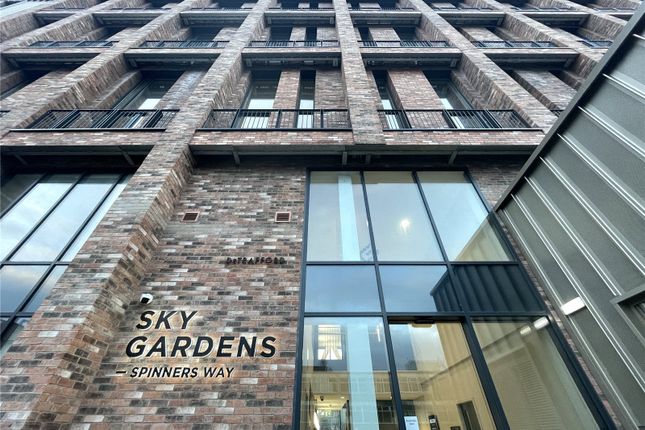 Flat to rent in Sky Garden, 7 Spinners Way, Manchester