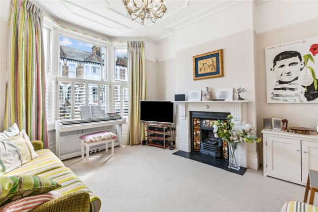 Terraced house for sale in Chestnut Grove, London