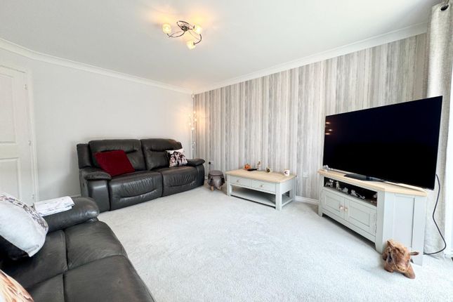 17, Kirkbride Way, Ingleby Barwick photo 4