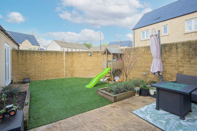 24, De Borg Close, Tetbury photo 4