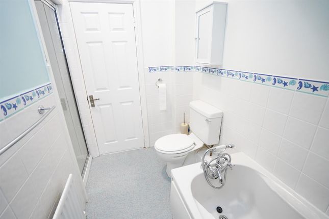 Flat for sale in The Square, Northam, Bideford