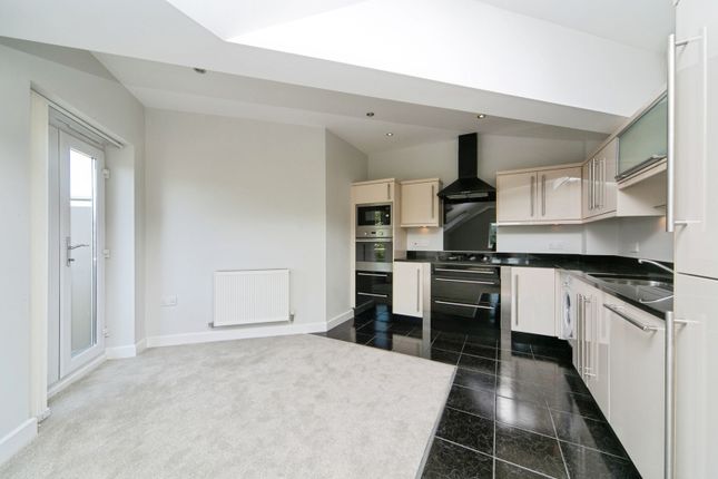 Apartment 6, Bryn Helyg, 14, Albert Drive, Conwy photo 2