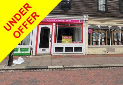 Retail premises to let in 155 High Street, Rochester, Kent