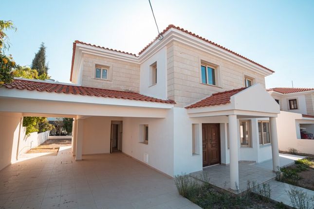 Thumbnail Villa for sale in Latsia, Nicosia, Cyprus