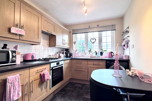44, Bracken Walk, Markfield photo 3