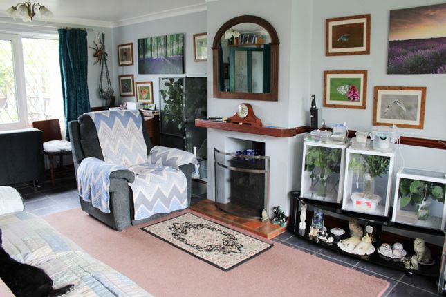 8 Council Villas, Barnetby photo 3