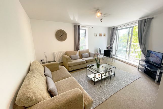 Flat for sale in Coombe Way, Farnborough