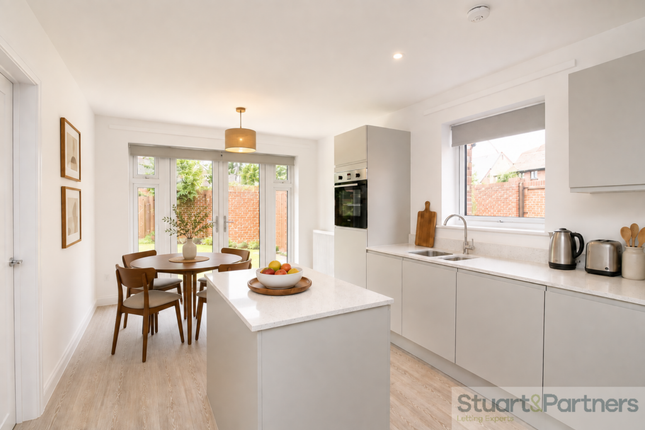 18, Knapweed Place, Burgess Hill photo 5