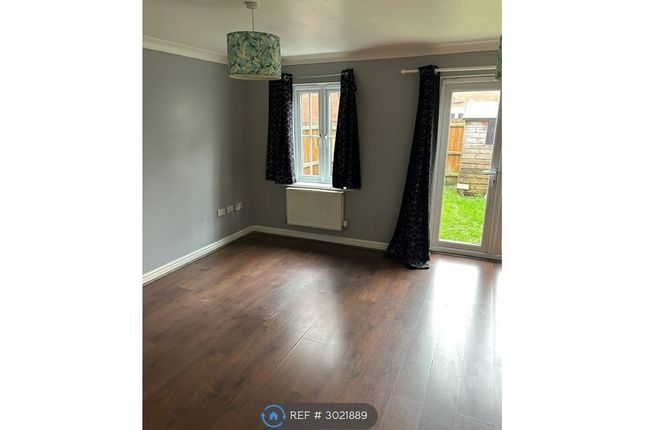 Tilling Close, Grantham photo 5