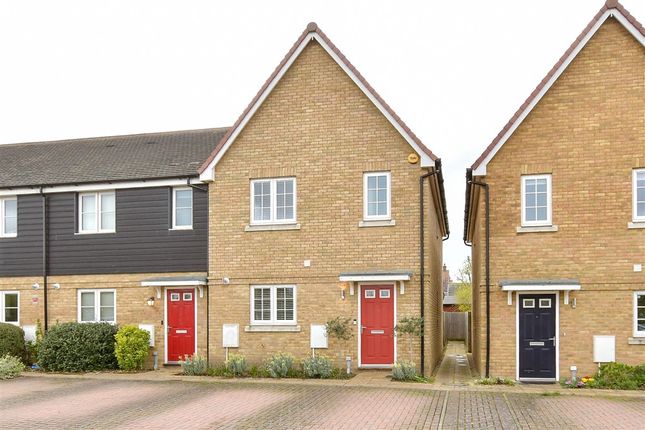 3-bed house on Butchers Green Rainham, Gillingham, £350,000