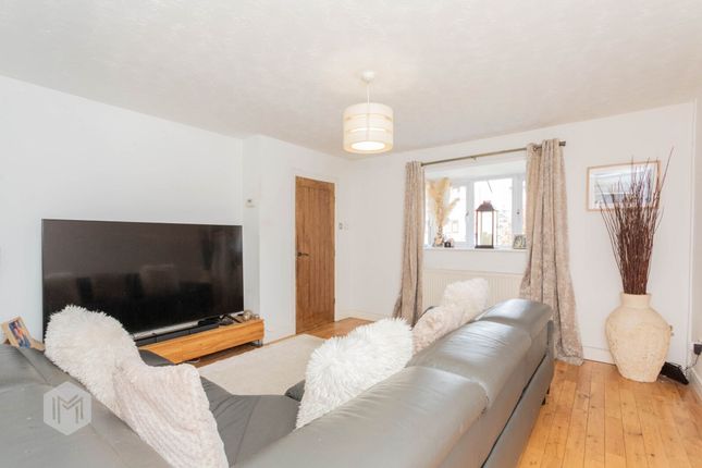 30 Holly Mill Crescent, Bolton photo 4
