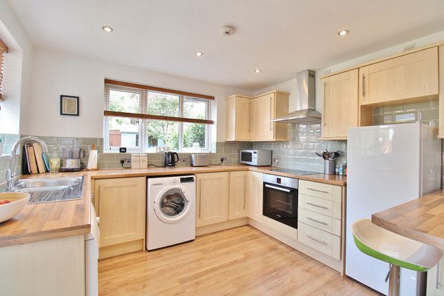 18, Fair Isle Close, Stubbington photo 4
