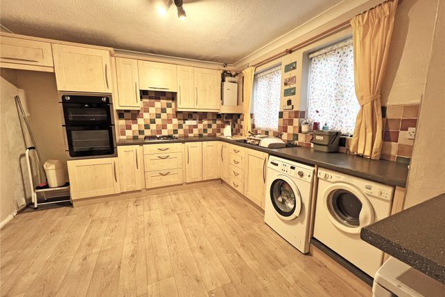8, Briggs Way, Telford photo 2