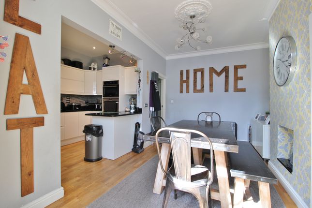 51, Hunter Road, Southsea photo 2