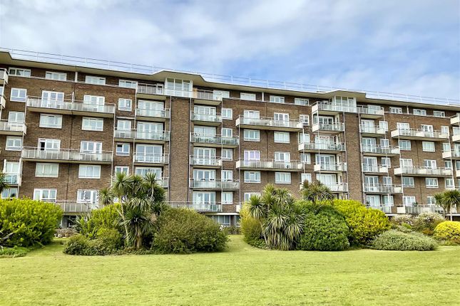 Thumbnail Flat for sale in The Gateway, Dover