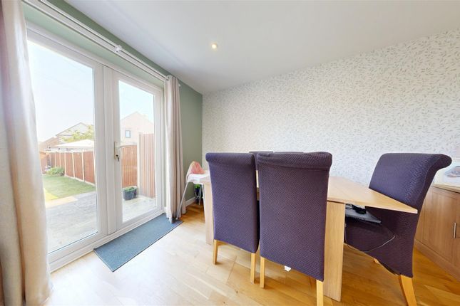 1, Dumbarton Road, Weymouth photo 4