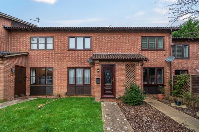 Thumbnail Terraced house for sale in Lombardy Rise, Waterlooville