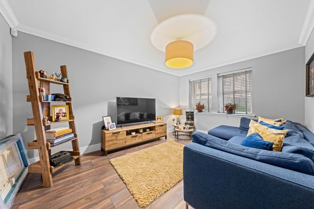39 Hamilton Grove, Glasgow photo 2