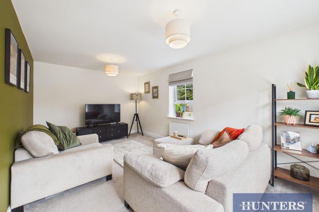 4, Cottam Well Close, Driffield photo 3