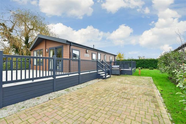 Thumbnail Mobile/park home for sale in Monkton Street, Monkton, Ramsgate, Kent