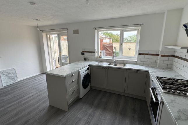 3, Torbay Walk, HARTLEPOOL photo 5