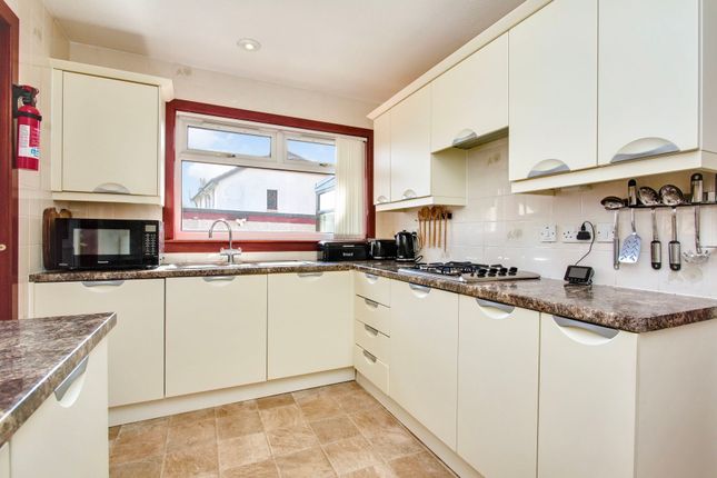 1, Kinacres Grove, Bo'ness photo 4