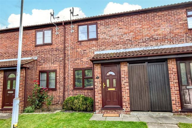 Thumbnail Terraced house for sale in Berkeley Close, Abbots Langley