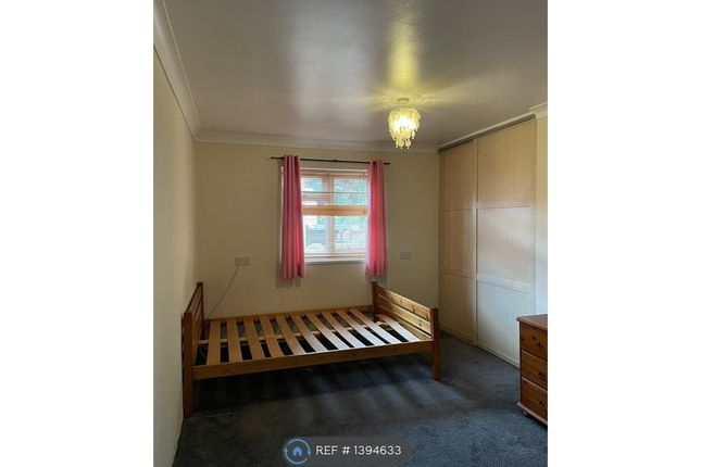 Brickly Road, Leagrave, Luton photo 2