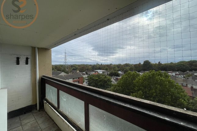 Copy of 51 Frensham Court, Mitcham photo 5