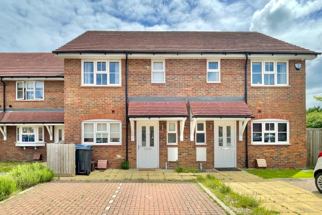 3 bed terraced house to rent in Ash Grove, Chesham HP5