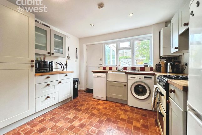 Room 2, 44, Ladies Mile Road, Brighton photo 2