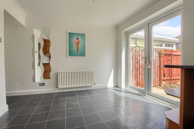15, Farne Court, Stockton-On-Tees photo 4