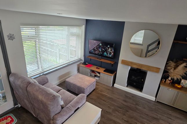 10, STOCKPORT photo 2