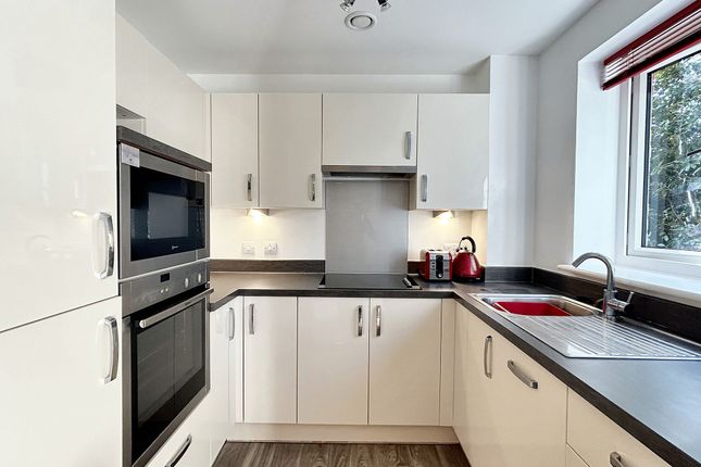 6 Coppice Gate Beaulieu Road, Southampton photo 4