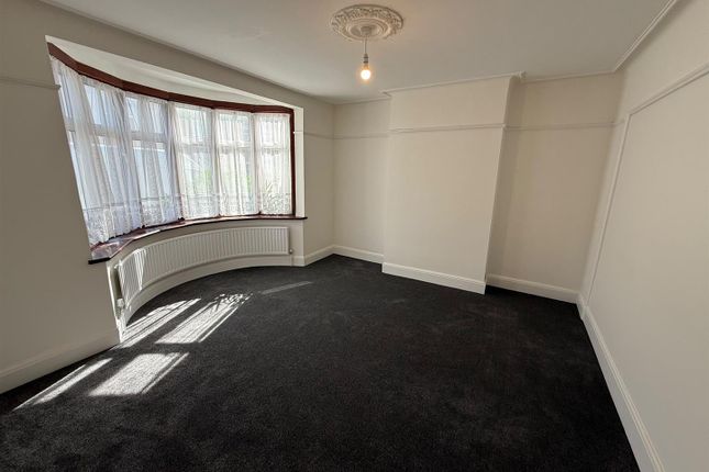 47, Uckfield Road, Enfield photo 2