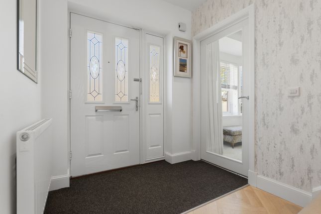 4 Lint Mill Road, Lenzie, Glasgow photo 4