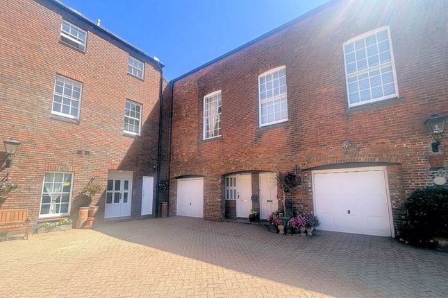 2-bed other on 89, North Street, Gosport, £199,995