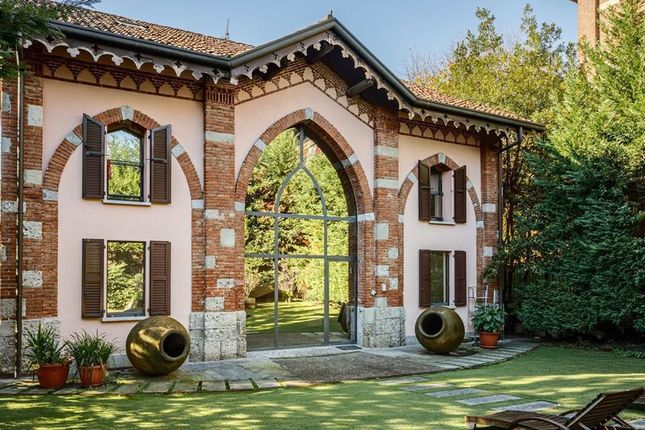 Thumbnail Villa for sale in Lombardia, Monza E Della Brianza, Monza
