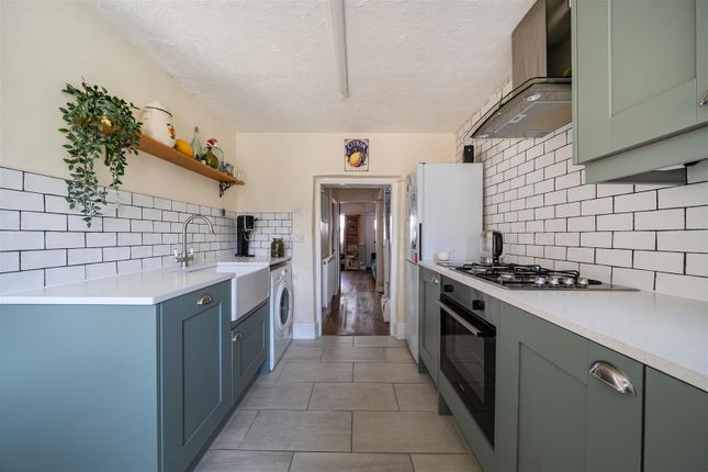 46, East Street, Ilminster photo 4