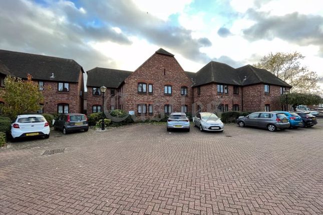 Thumbnail Property for sale in Hanover Court, Quaker Lane, Waltham Abbey