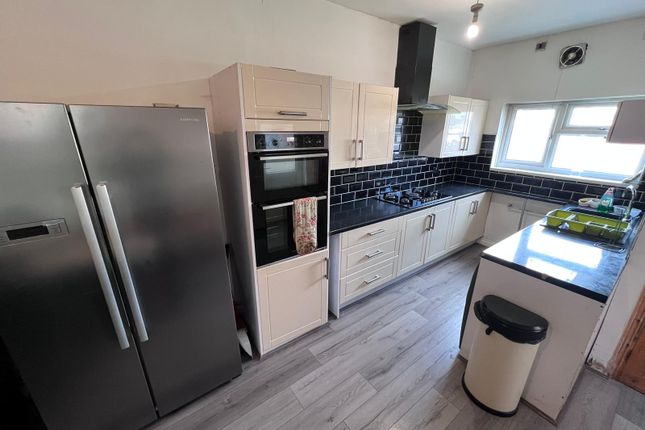 Thumbnail Property to rent in King Georges Avenue, Coventry