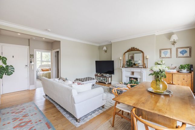 50C Blenheim Crescent, London photo 4