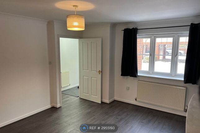 Berkeley Close, Warrington photo 5