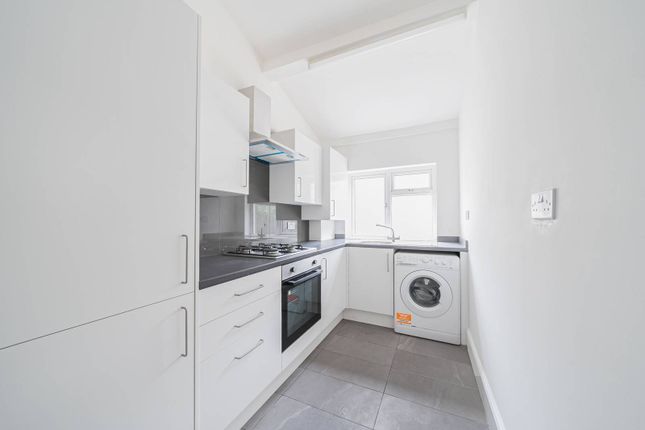 Thumbnail Terraced house to rent in Blackshaw Road, Tooting, London
