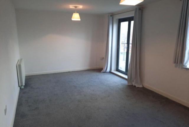Flat to rent in St Christophers Court, Marina, Swansea.