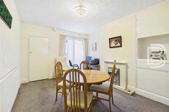 Catesby Road, Rugby photo 4